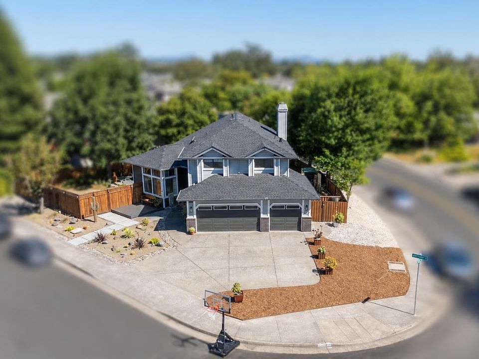 1st image of 43 Anthony Court