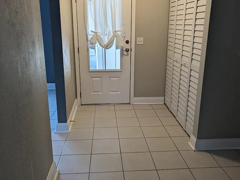 10 Stymie Ln — Photo 3