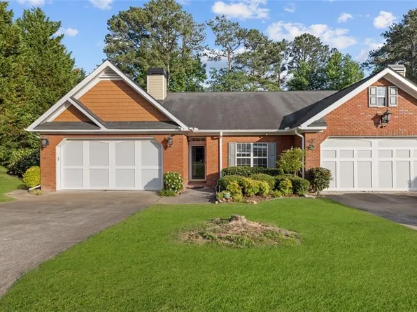 2505 Rosehill Cir, Lithia Springs, GA 30122