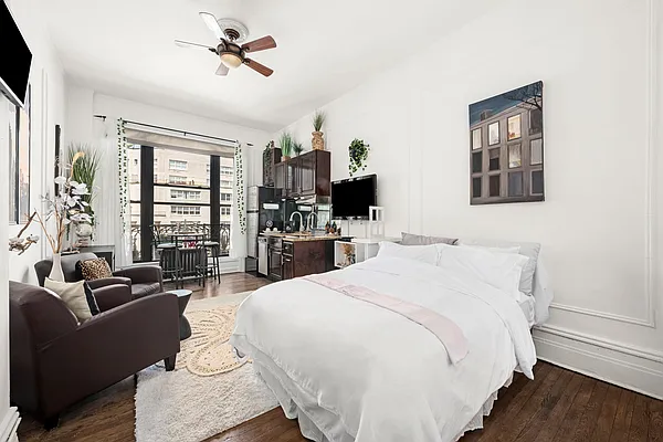Rented by Corcoran | media 3