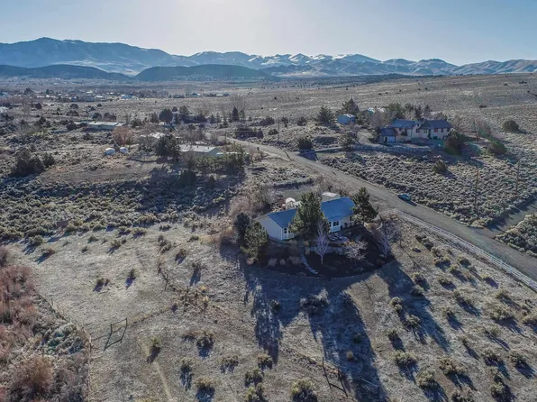 2162 Mel Dr, Gardnerville, NV 89410