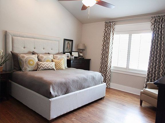 Master Suite Vaulted Ceiling