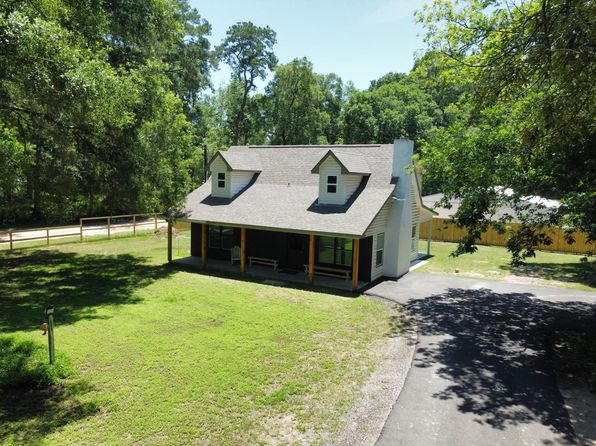 17122 Springfield Dr