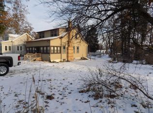 N1132 Hemlock Rd, Genoa City, WI 53128