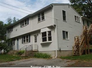 107 Liberty St, Clinton, CT 06413