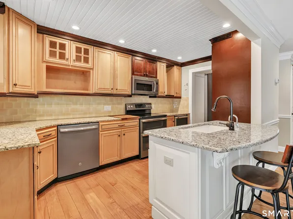 78 Heritage Village #B, Southbury, CT 06488