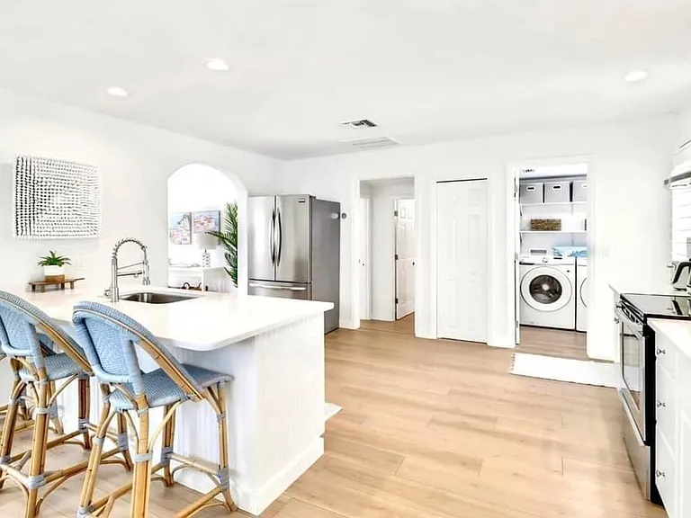 1097 Frank Whiteman Blvd — Photo 12