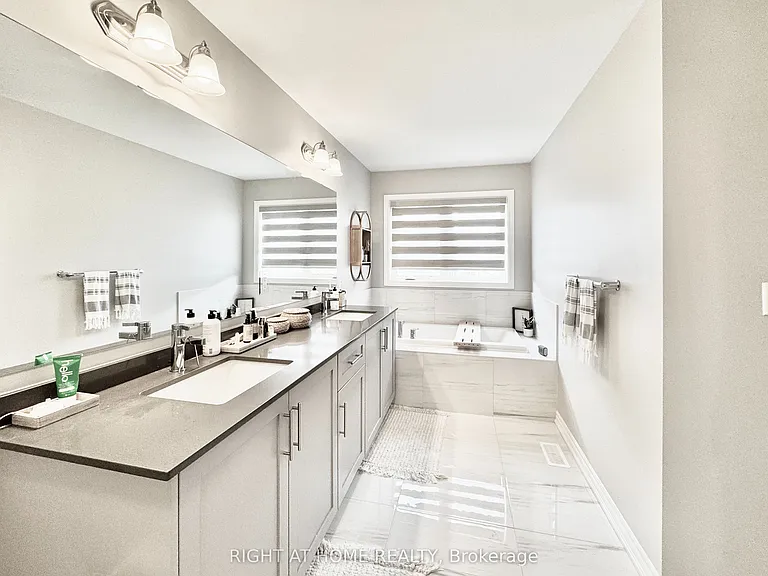 66 Gemini Dr — Photo 9
