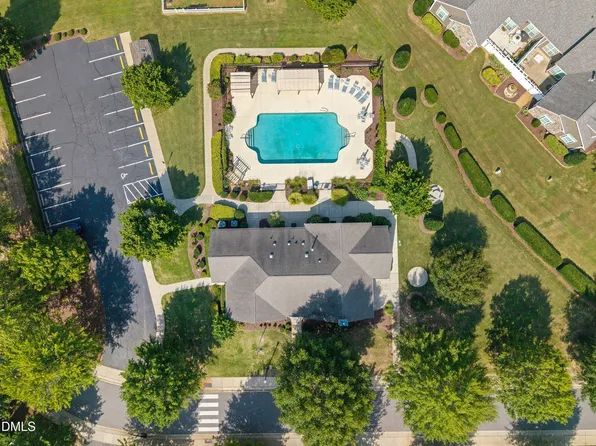 824 Blue Bird Ln, Wake Forest, NC 27587