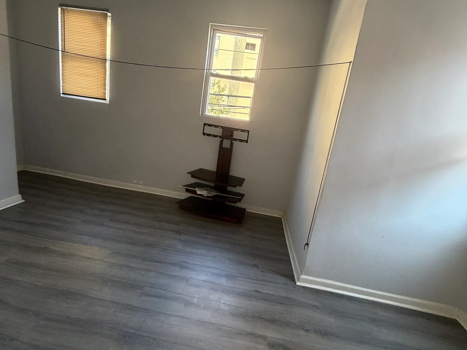 2 bed, 1968 sqft, $1,160 — Photo 2