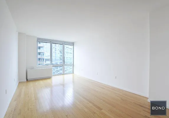 Rented by Bond New York | media 2