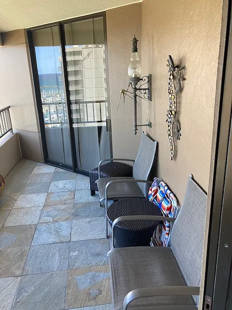 2 bed, 1200 sqft, $5,100 — Photo 4