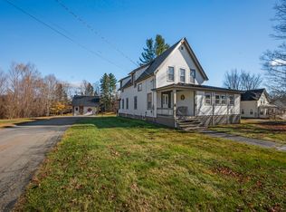 23 Pleasant St, Rangeley, ME 04970