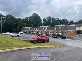 100 Lynn Cir #B, Easley, SC 29640