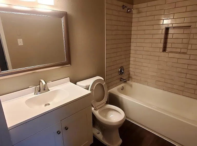 Full bath