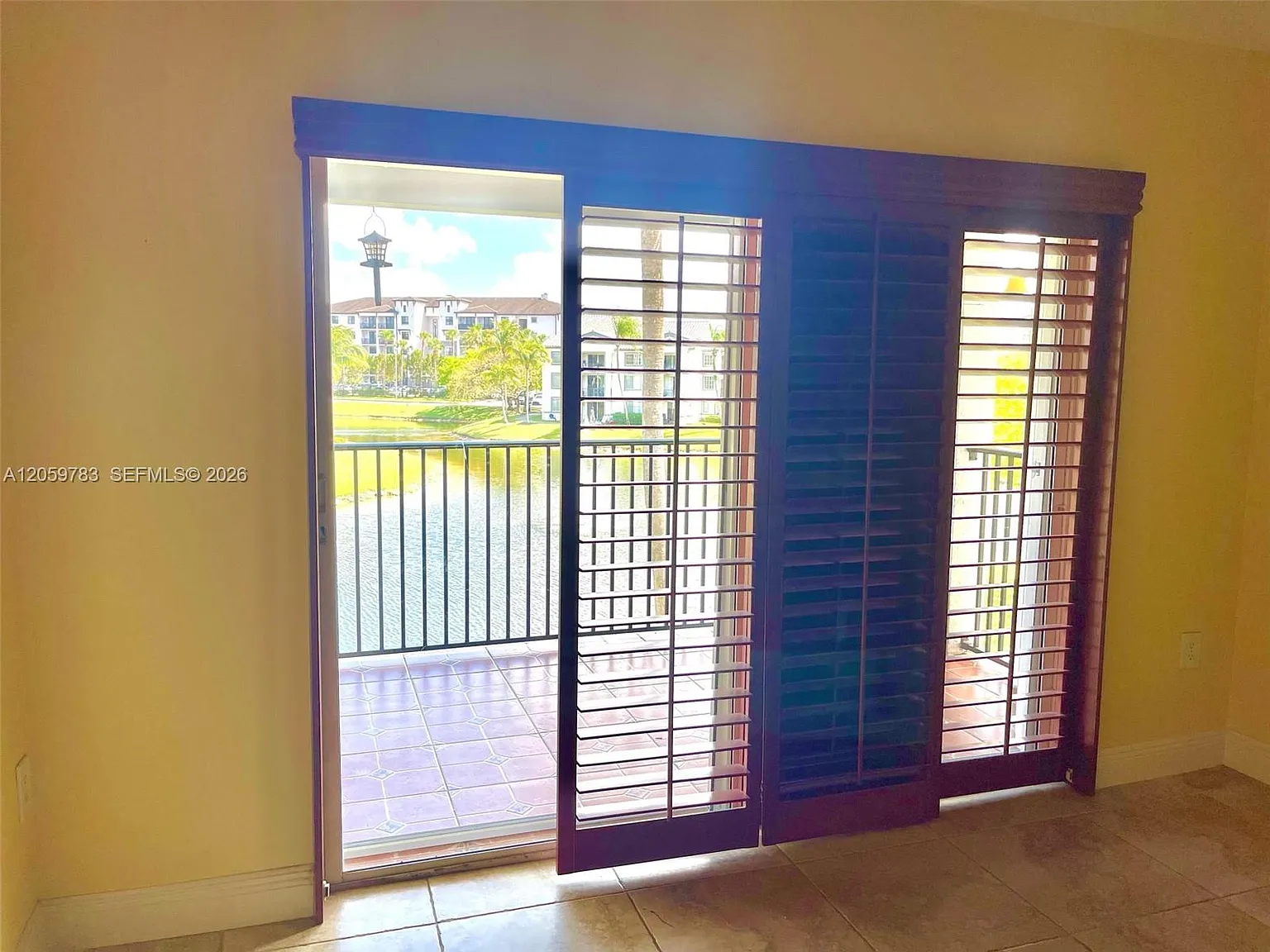 Enclave At Doral Condo No — Photo 3
