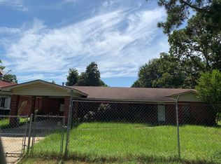 7 Ethlyn St, Hazlehurst, GA 31539