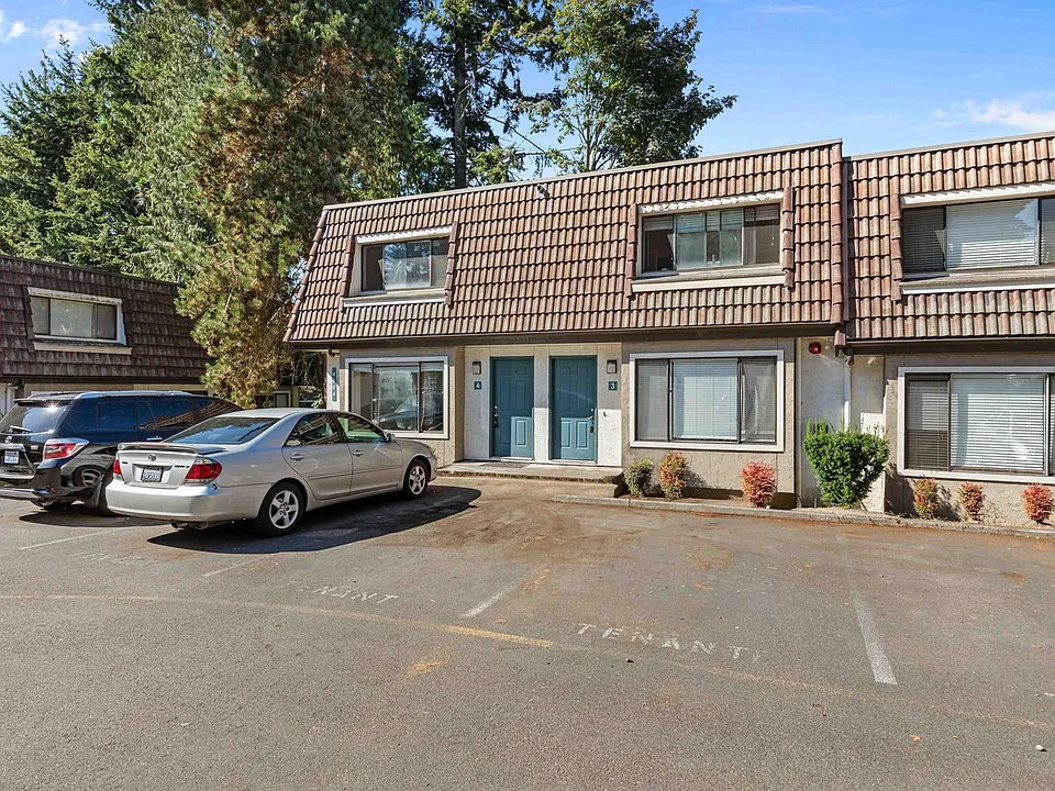 4504 176th St SW #4