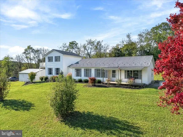 5190 Bino Rd, Greencastle, PA 17225