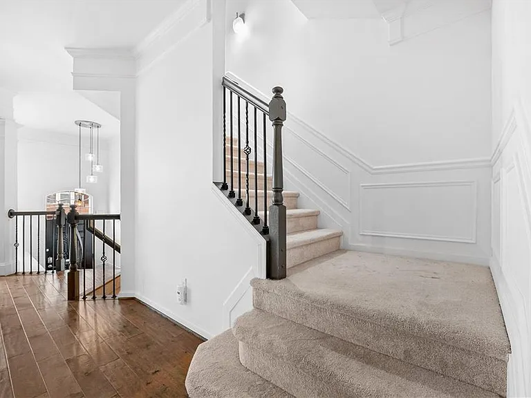 2844 Loftview Sq — Photo 19