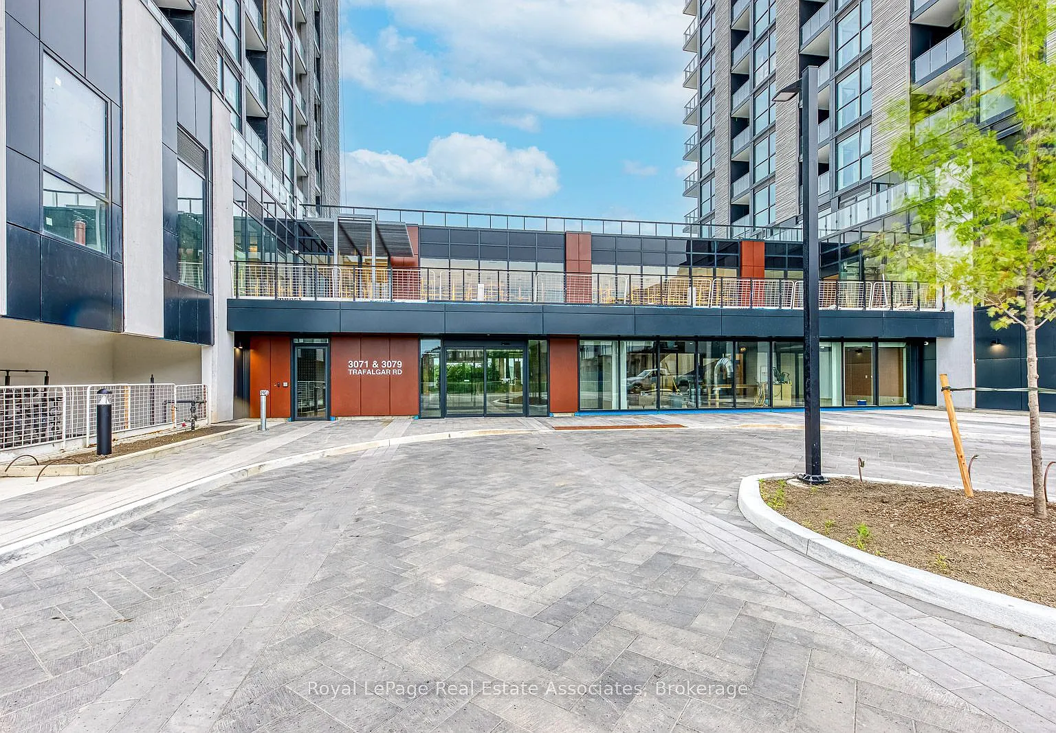 2 bed, $2,750 — Photo 3