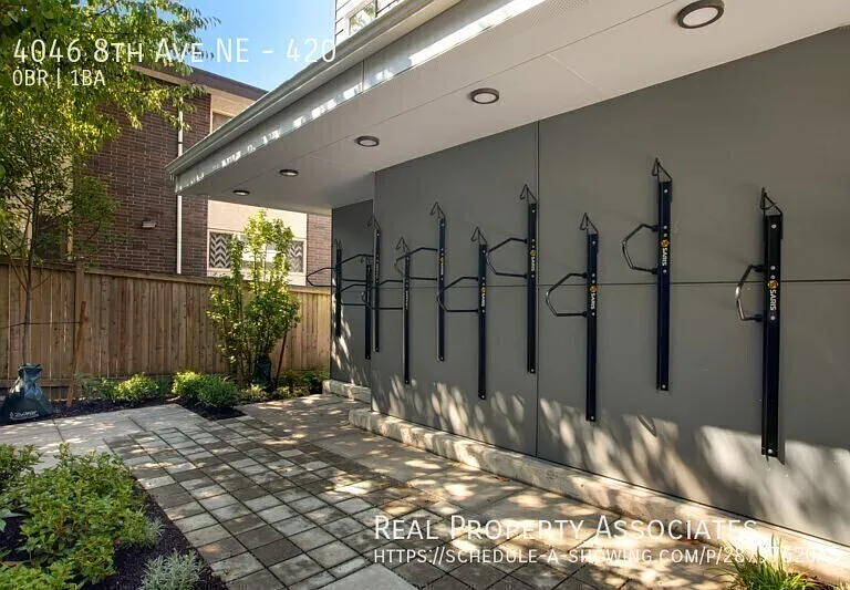 4046 8th Ave NE #420 — Photo 12