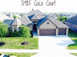11925 Cisco Ct, Fort Worth, TX 76108