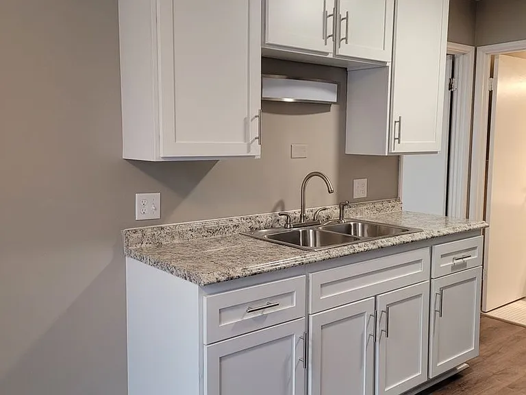 St. Anthony Park Apartments — Photo 4