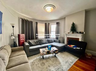 96 Calumet St #2S, Roxbury Crossing, MA 02120