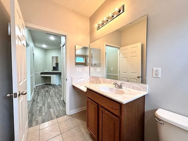 13856 Jeremiah Rd — Photo 33
