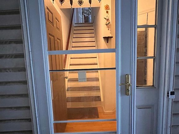 5th image of 85 Inverness Dr