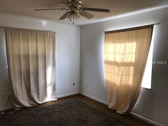3rd image of 4811 Birchmont Pl