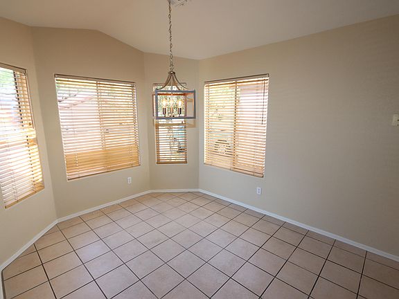 3rd image of 2309 W Silverbell Tree Dr