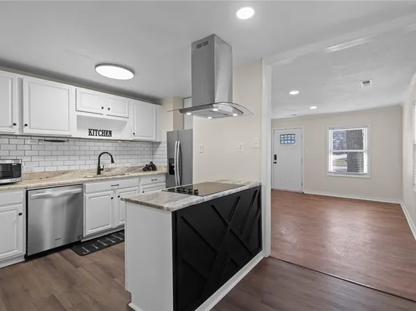 315 Walnut St, Hampton, VA 23669