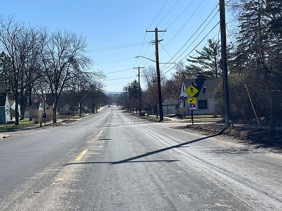 5th image of 1707 Thompson Ave