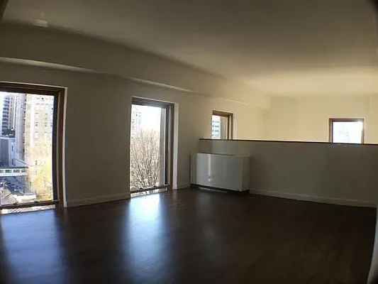 Rented by R New York | media 61