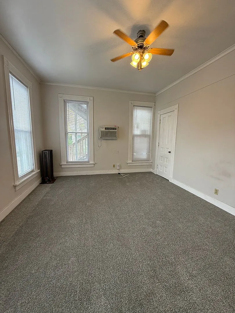 106 W 14th Street — Photo 3