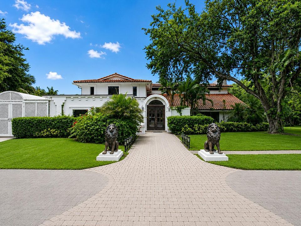 1st image of 1030 Arabian Drive