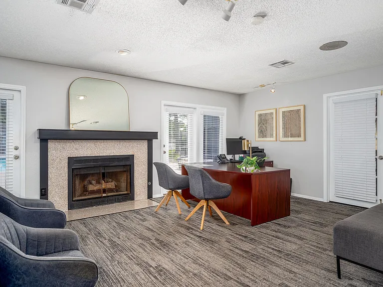 Leasing Office