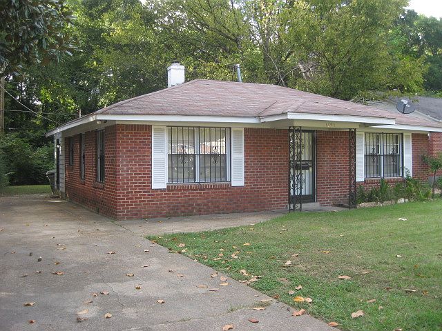 1st image of 1693 Mary Dr