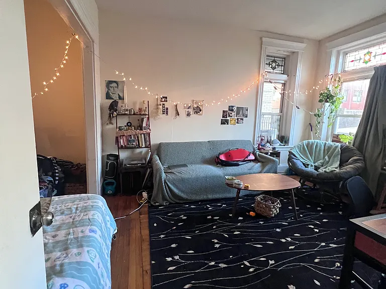 24 Peterborough St #11 — Photo 3