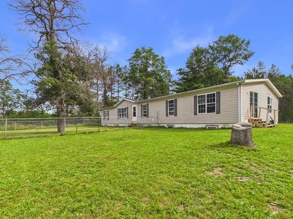 8541 S Grayling Rd, Grayling, MI 49738