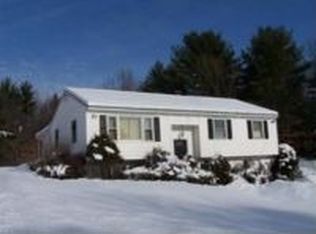 211 Elm St, Goffstown, NH 03045