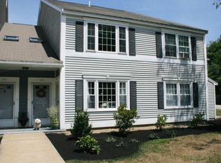 409 Springbrook Cir, Portsmouth, NH 03801