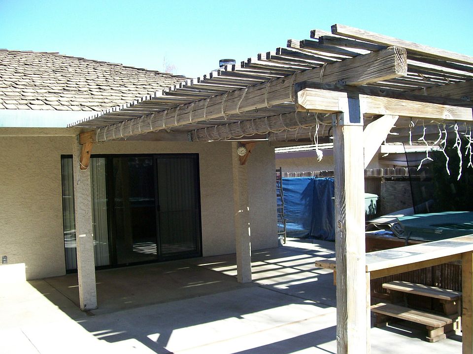 1st image of 841 Neil Dr