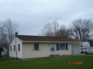 106 Hedge Ct, La Porte, IN