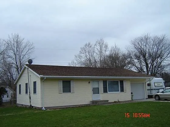 106 Hedge Ct photo 1