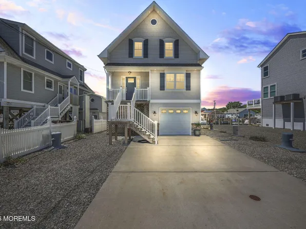 220 Fernwood Drive, Bayville, NJ 08721