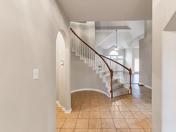 2nd image of 12035 Mariposa Canyon Dr