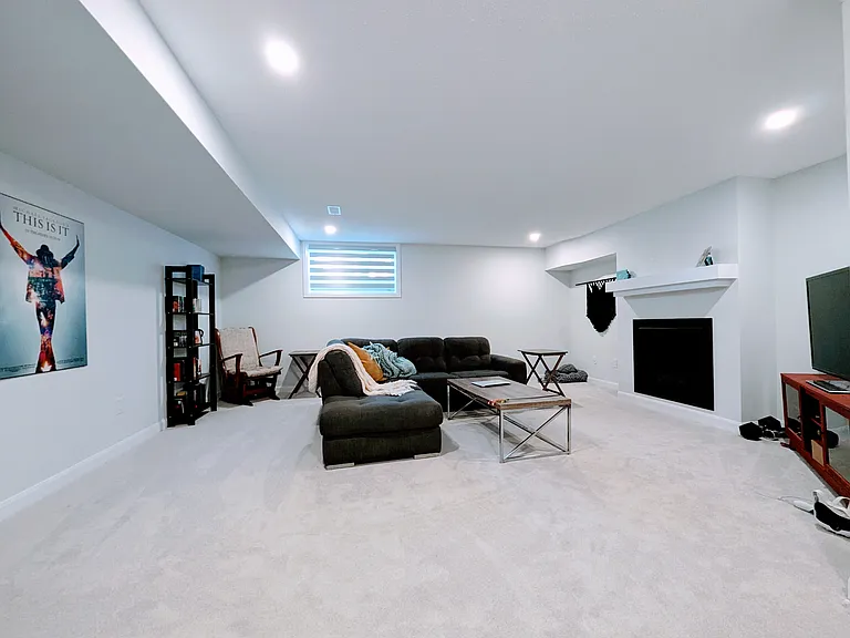229 Shallow Pond Pl — Photo 7